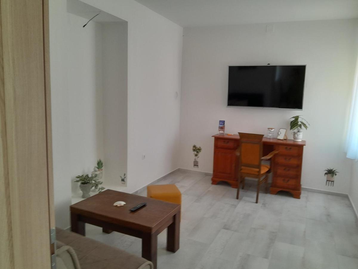 Apartmani Studio Apartmani Senjska Maslina เซนญ์ ภายนอก รูปภาพ